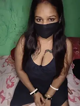 Snapshot of V-Hot-Suity chatting on 20, 7, 2026 V-Hot-Suity online show from 20, 7, 2026