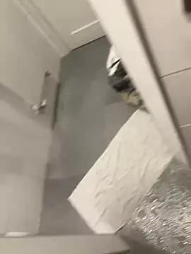 jayonhard online show from 13, 4, 2026