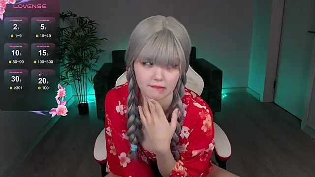 PONKY PINKY online show from 4, 3, 2026