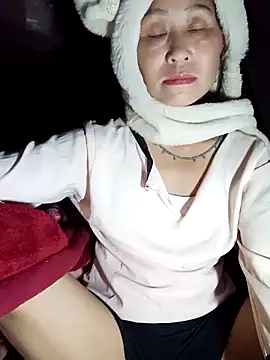 witch-xx online show from 23, 3, 2026