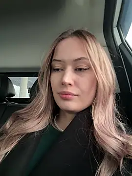 blonde exe online show from 15, 4, 2026