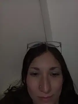 Snapshot of vane_coral chatting on 16, 5, 2026 vane coral online show from 16, 5, 2026