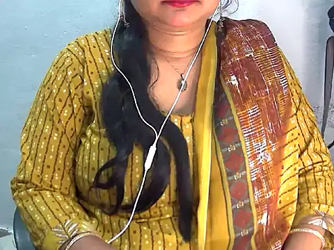 Snapshot of Saniya_K2 chatting on 5, 5, 2026 Saniya K2 online show from 5, 5, 2026