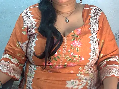 Snapshot of Saniya_K2 chatting on 26, 7, 2026 Saniya K2 online show from 26, 7, 2026