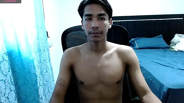 Pedestal diamant online show from 20, 3, 2026