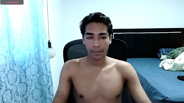 Pedestal diamant online show from 26, 3, 2026