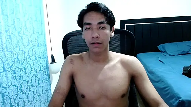 Pedestal diamant online show from 12, 4, 2026