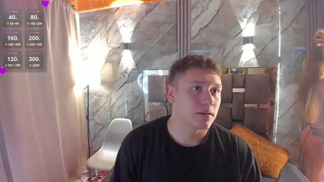 Snapshot of Manson_and_Zoe chatting on 9, 4, 2026 Manson and Zoe online show from 9, 4, 2026