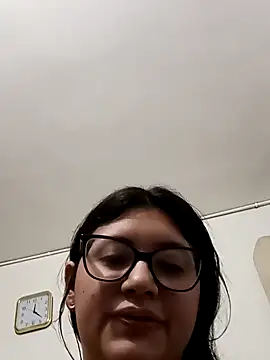 Snapshot of Dahlia-Rose chatting on 2, 3, 2026 Dahlia-Rose online show from 2, 3, 2026