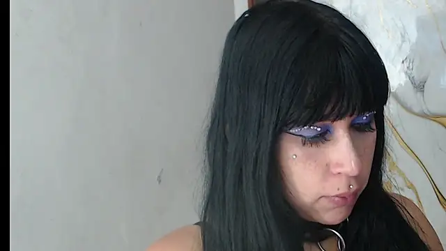 Snapshot of valen_ros chatting on 28, 4, 2026 valen ros online show from 28, 4, 2026