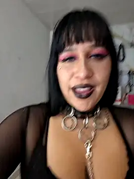 Snapshot of valen_ros chatting on 2, 6, 2026 valen ros online show from 2, 6, 2026