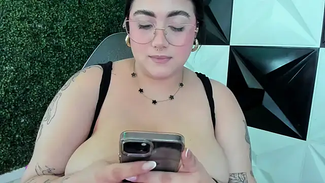 mady musex online show from 19, 4, 2026