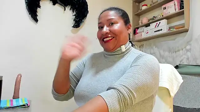 Snapshot of Nyomi_browm chatting on 2, 5, 2026 Nyomi browm online show from 2, 5, 2026