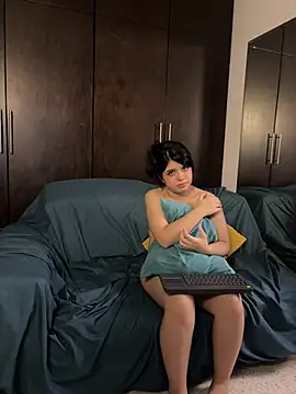 EmilyAndAndrew online show from 20, 2, 2026