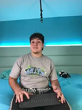 EmilyAndAndrew online show from 6, 4, 2026