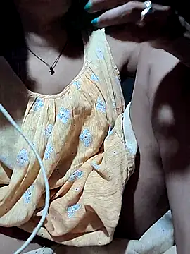 Sweet-runi online show from 12, 4, 2026