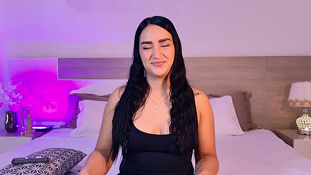 Snapshot of MaraGrief_ chatting on 1, 4, 2026 MaraGrief online show from 1, 4, 2026