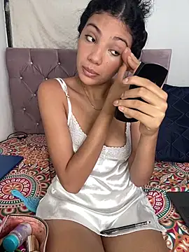 Snapshot of Britney__Latina chatting on 25, 2, 2026 Britney Latina online show from 25, 2, 2026