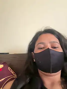 raavigirl online show from 21, 3, 2026