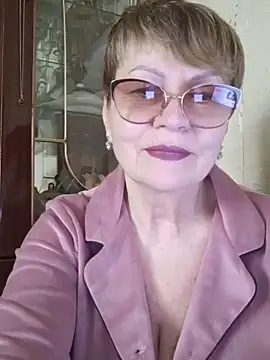 SophieBurns online show from 28, 5, 2026