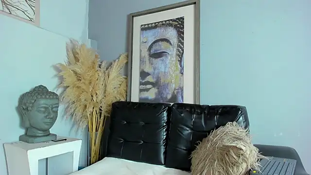 Snapshot of CloeCastillo chatting on 20, 2, 2026 CloeCastillo online show from 20, 2, 2026