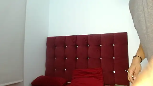 Snapshot of SkinnyDevil12 chatting on 26, 2, 2026 SkinnyDevil12 online show from 26, 2, 2026