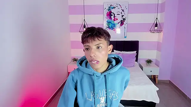 Snapshot of _camilo_ortiz chatting on 9, 3, 2026 camilo ortiz online show from 9, 3, 2026