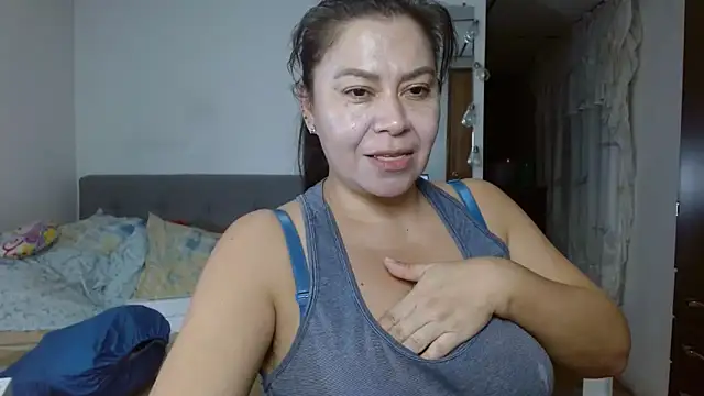 Snapshot of Karo_sexy chatting on 23, 2, 2025 Karo sexy online show from 23, 2, 2025