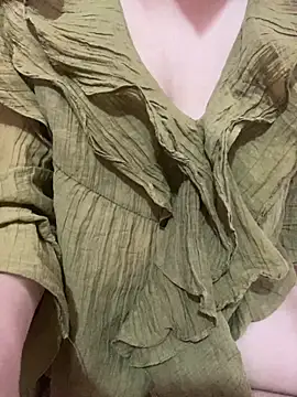 Snapshot of hamoi11 chatting on 1, 3, 2026 hamoi11 online show from 1, 3, 2026