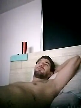 Camilo696903 online show from 24, 2, 2026