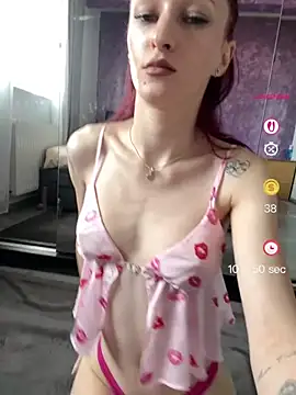 Snapshot of Roxyfoxyyy chatting on 3, 6, 2026 Roxyfoxyyy online show from 3, 6, 2026