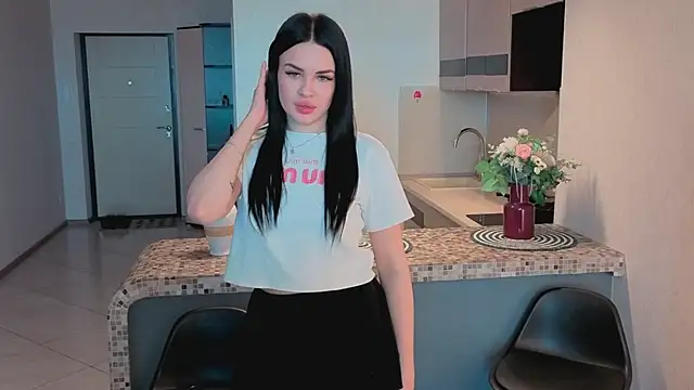 JenniferHowardd online show from 11, 2, 2026