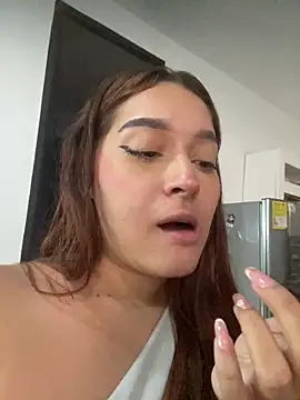 Snapshot of Emily_Harpeer chatting on 25, 2, 2026 Emily Harpeer online show from 25, 2, 2026