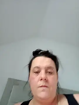 louisa36 online show from 19, 2, 2026