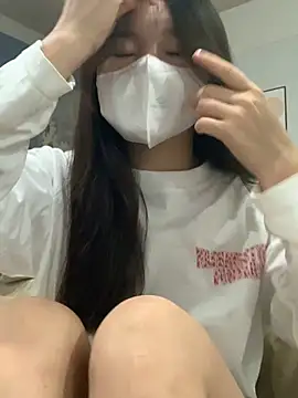 Snapshot of Rin-yiyi chatting on 9, 2, 2026 Rin-yiyi online show from 9, 2, 2026