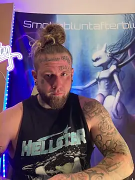 Snapshot of Smokebluntafterblunt chatting on 1, 3, 2026 Smokebluntafterblunt online show from 1, 3, 2026