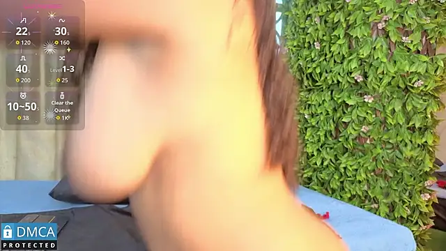 sandra rey  online show from 25, 3, 2026