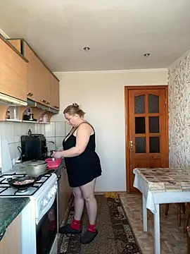 Mommy-girl-Lola online show from 10, 2, 2026