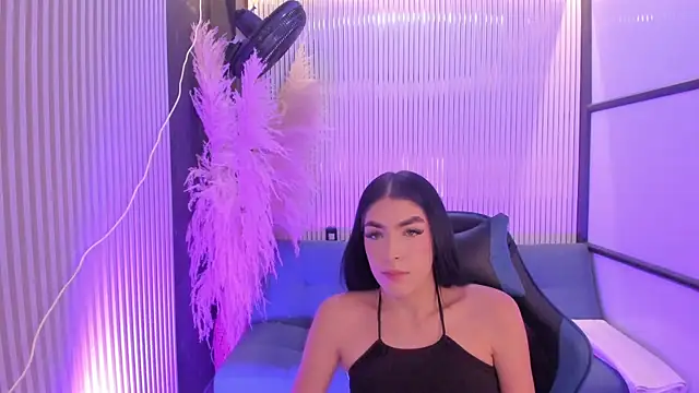 Snapshot of lorraineHunter chatting on 27, 6, 2026 lorraineHunter online show from 27, 6, 2026