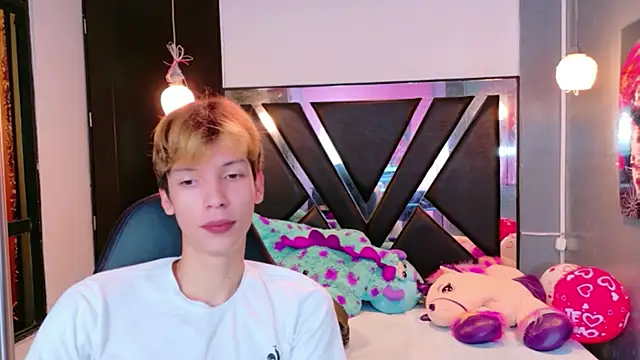 Snapshot of Liam_Green1 chatting on 15, 2, 2026 Liam Green1 online show from 15, 2, 2026