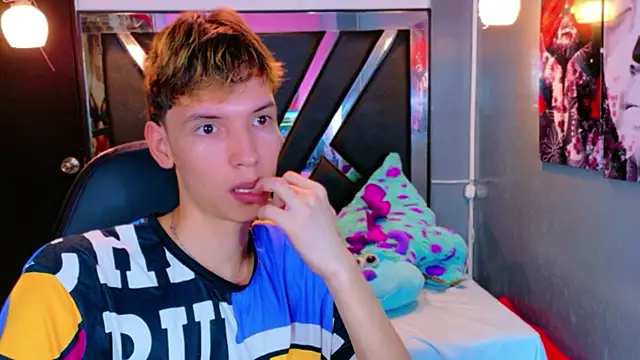 Snapshot of Liam_Green1 chatting on 22, 2, 2026 Liam Green1 online show from 22, 2, 2026