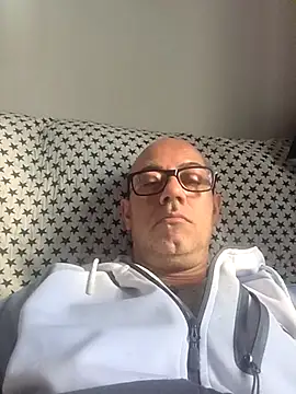 Snapshot of pareja47 chatting on 24, 4, 2026 pareja47 online show from 24, 4, 2026