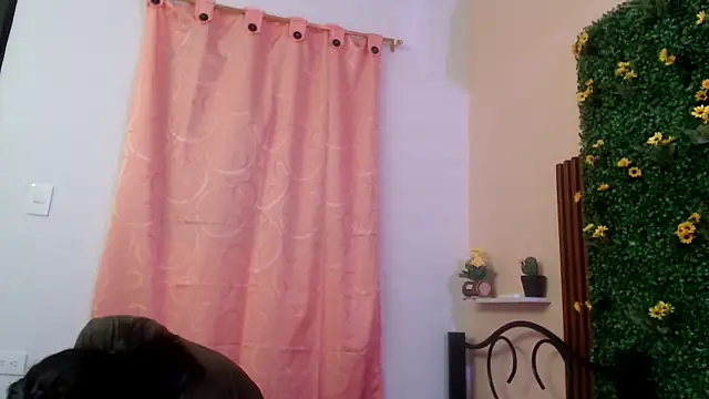 Snapshot of sexiempoderada18 chatting on 8, 2, 2026 sexiempoderada18 online show from 8, 2, 2026