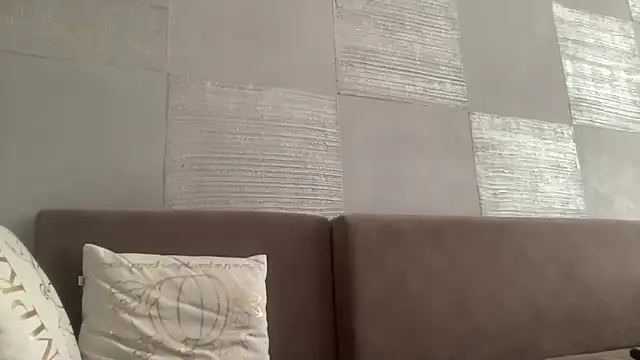 Darsy Rox online show from 9, 4, 2026