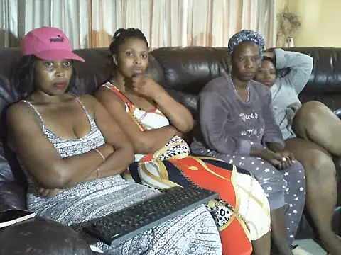 Caramel-Diva online show from 25, 2, 2026