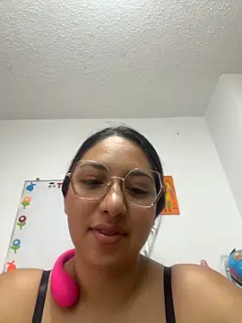 Victoria Lusty online show from 7, 4, 2026