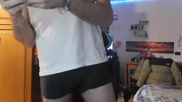 Snapshot of maestroboris95 chatting on 1, 3, 2026 maestroboris95 online show from 1, 3, 2026