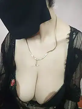 Snapshot of Nada_Oh chatting on 26, 6, 2026 Nada Oh online show from 26, 6, 2026
