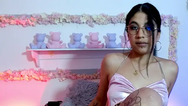 sharlotaustral18 online show from 17, 2, 2026