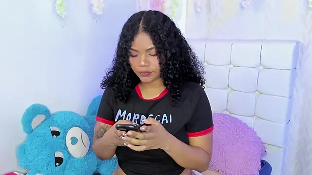 Snapshot of Angel_Belll chatting on 27, 7, 2026 Angel Belll online show from 27, 7, 2026